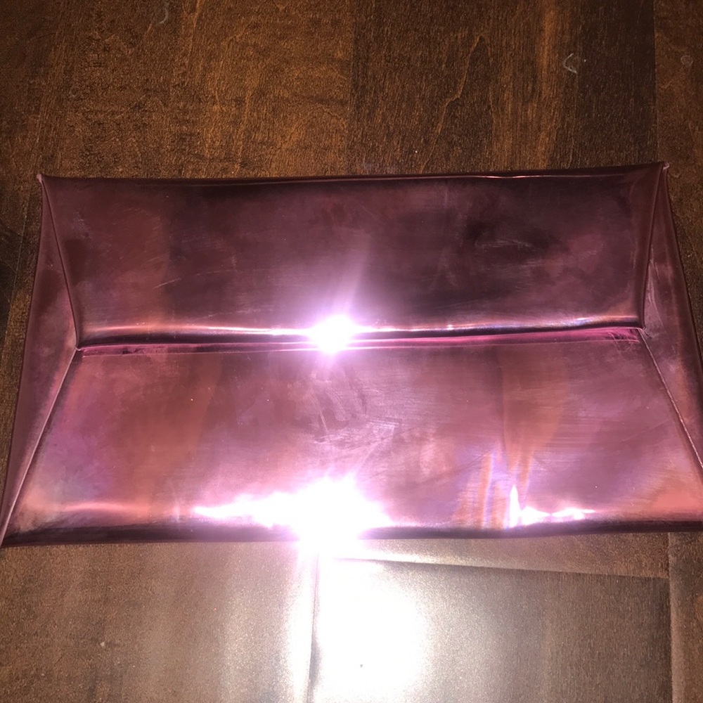 Metallic clutch